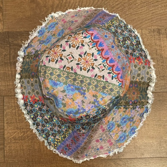 NATURAL LIFE Sandy Days Bucket Hat Watercolor Patchwork Sunny Day Boho Festival - Picture 2 of 14